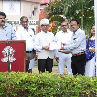 Corona Warriors ka samman